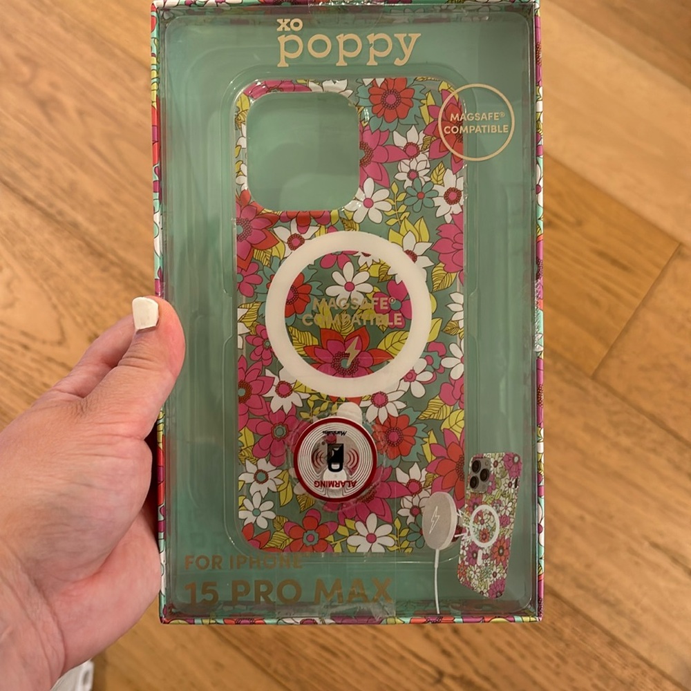 xo Poppy iPhone 15 PRO MAX Case
